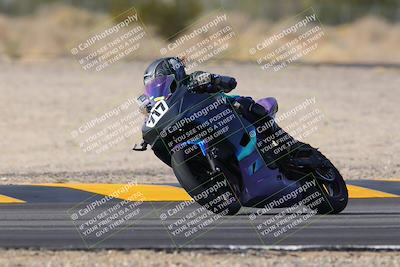 media/Dec-17-2022-SoCal Trackdays (Sat) [[224abd9271]]/Turn 7 Set 1 (1125am)/